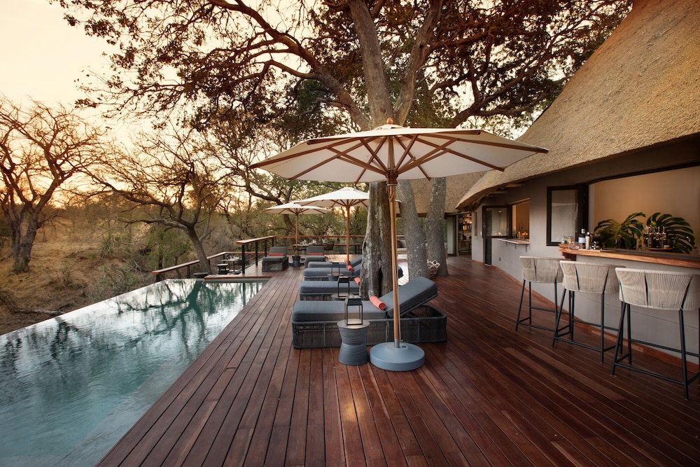 serondella game lodge