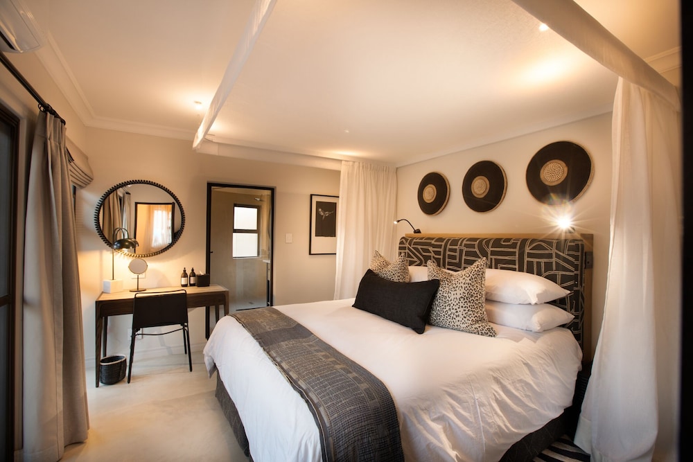serondella game lodge