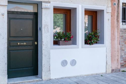prince apartments