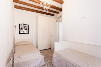 prince apartments