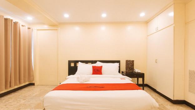 reddoorz premium near greenbelt makati