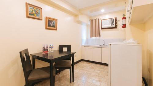 reddoorz premium near greenbelt makati