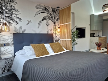plasencia plaza mayor luxury