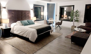 plasencia plaza mayor luxury