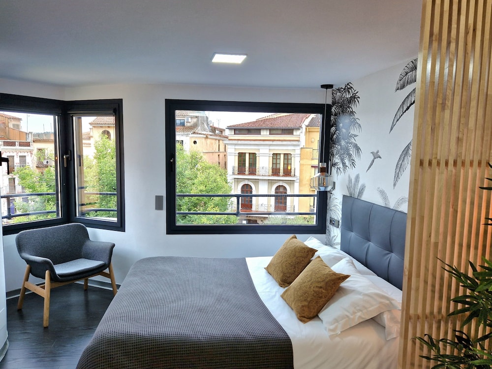 plasencia plaza mayor luxury