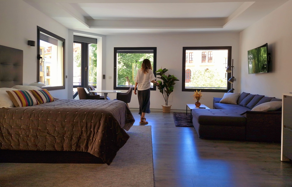 plasencia plaza mayor luxury