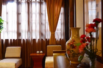 demen renli hotel