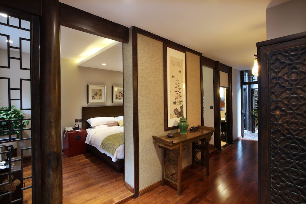 demen renli hotel