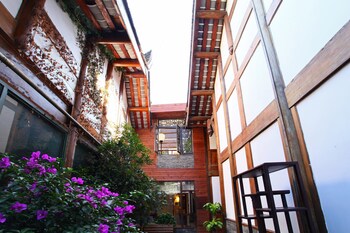 demen renli hotel