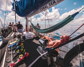 Coral Sea Dreaming Dive And Sail,Kuranda>>Cairns,2 star