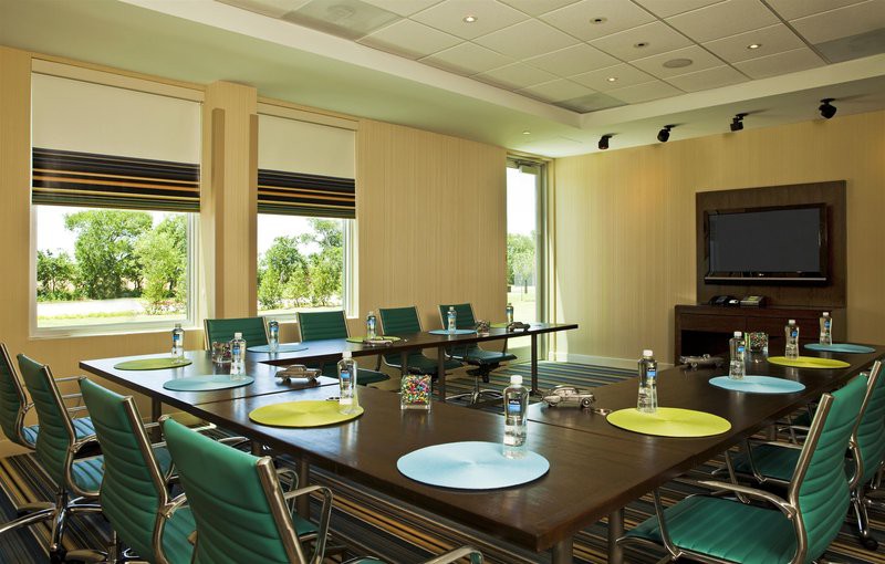 aloft plano