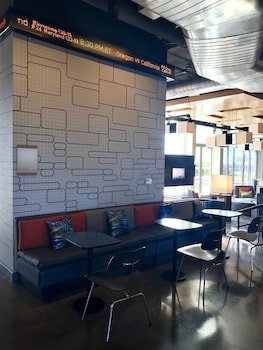 aloft plano