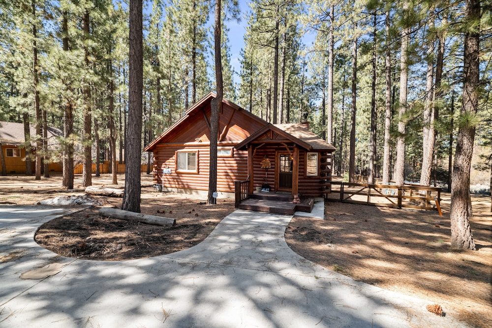 catalina creekside cabin 372