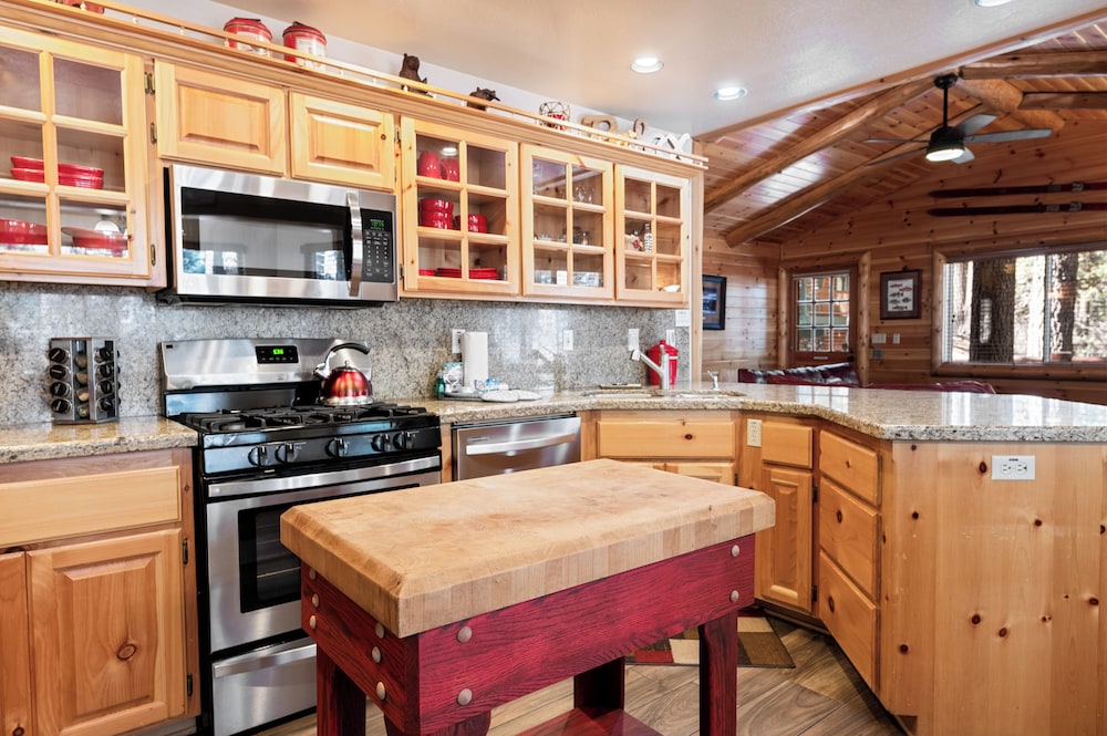 catalina creekside cabin 372