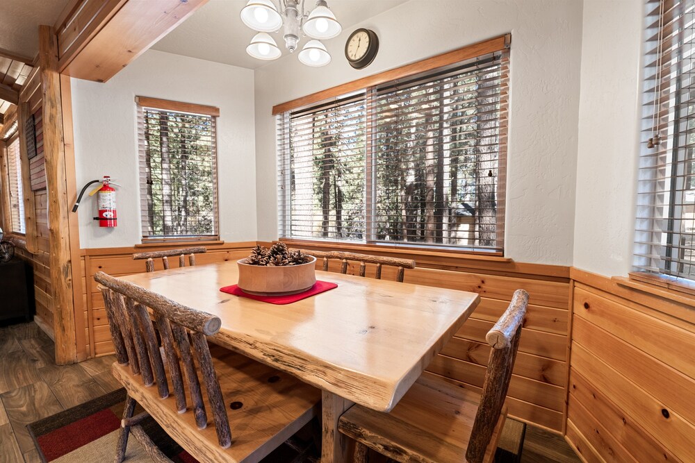 catalina creekside cabin 372