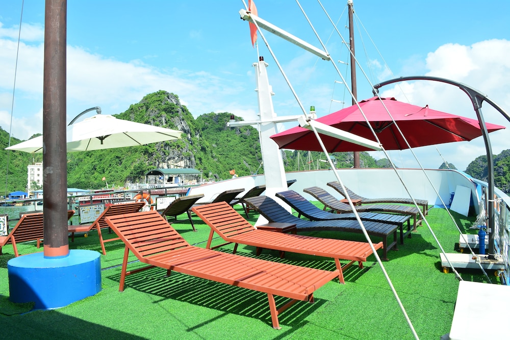 ocean cruise