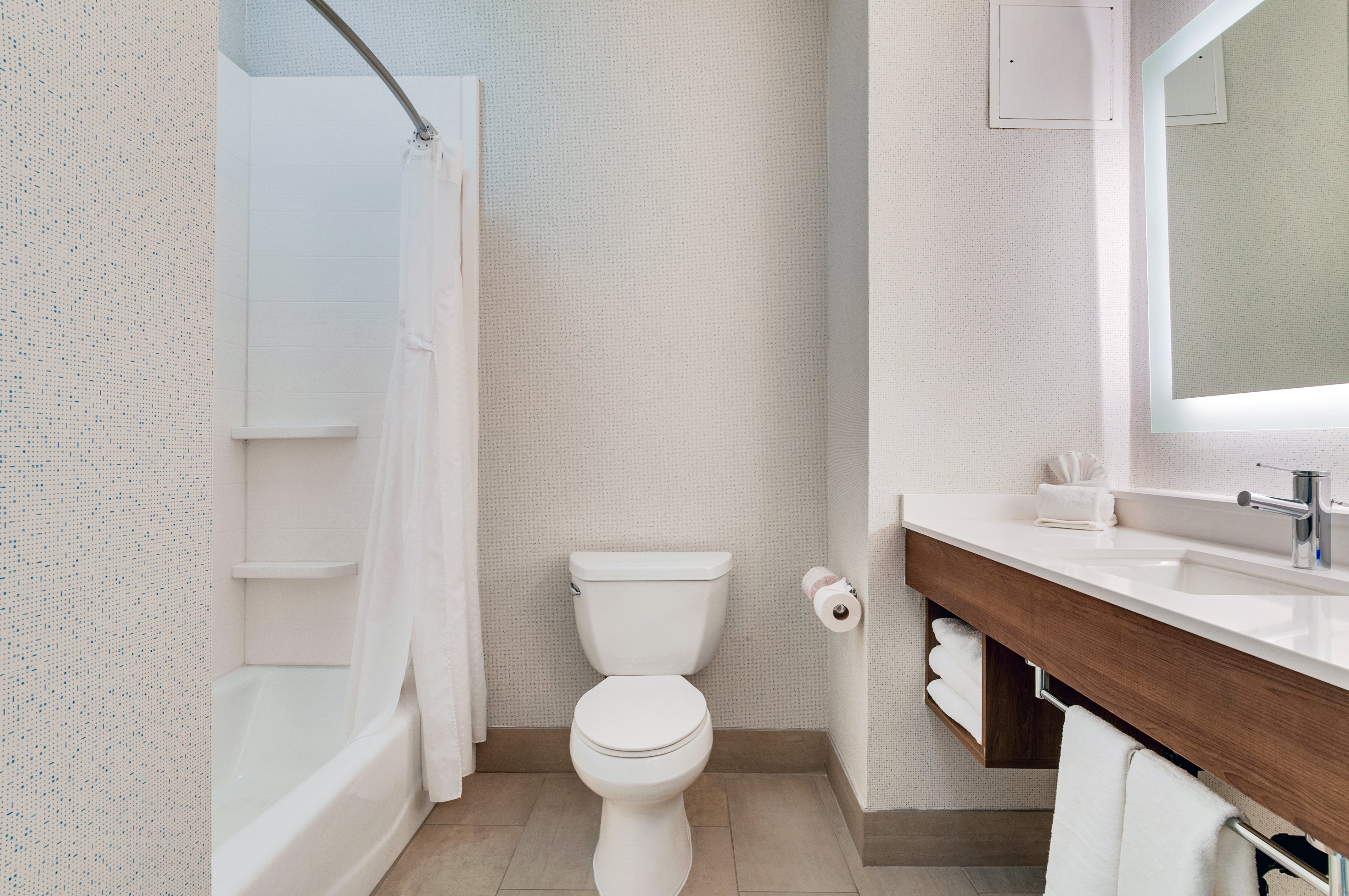 holiday inn express hotel and suites banning by ihg