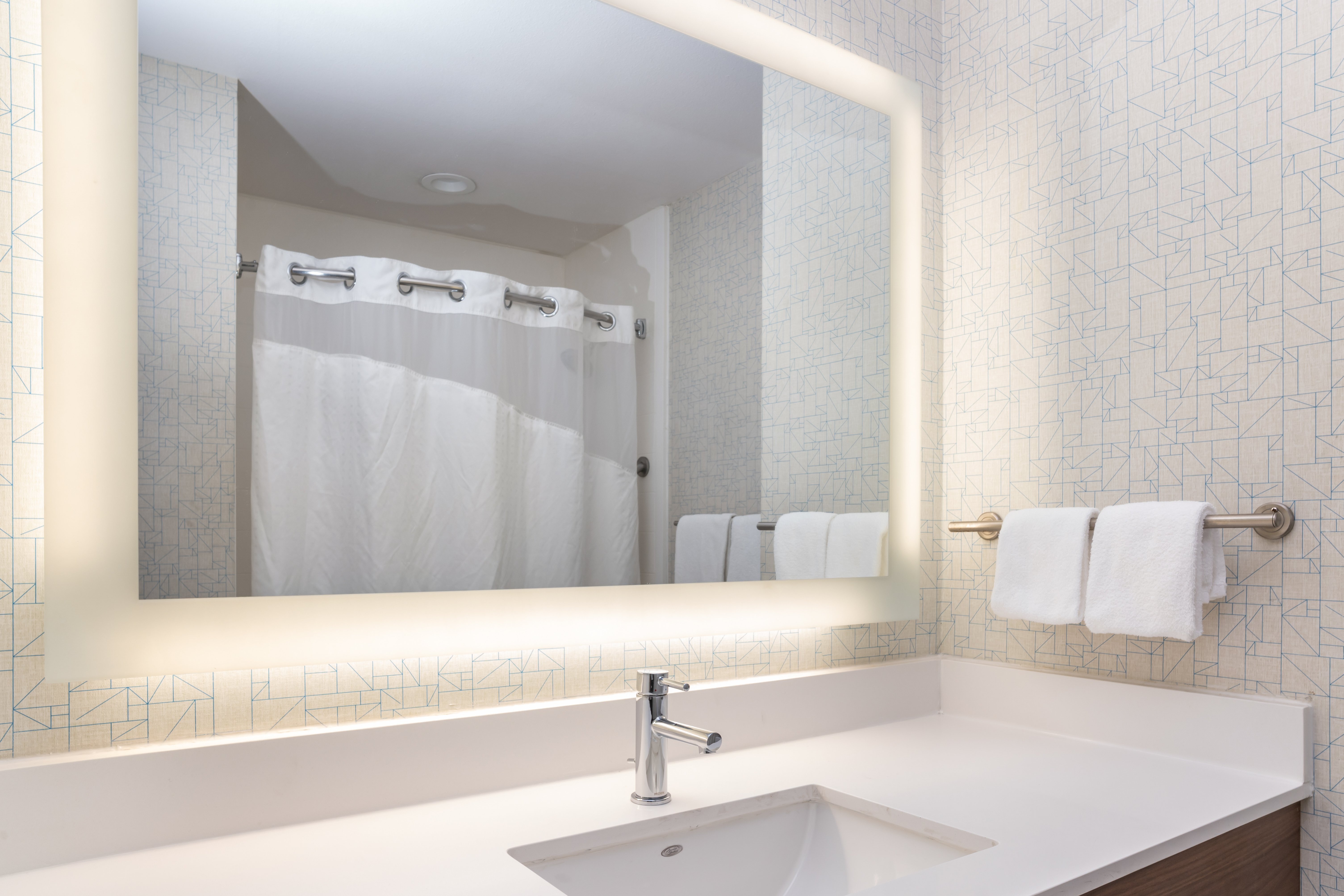 holiday inn express hotel and suites banning by ihg