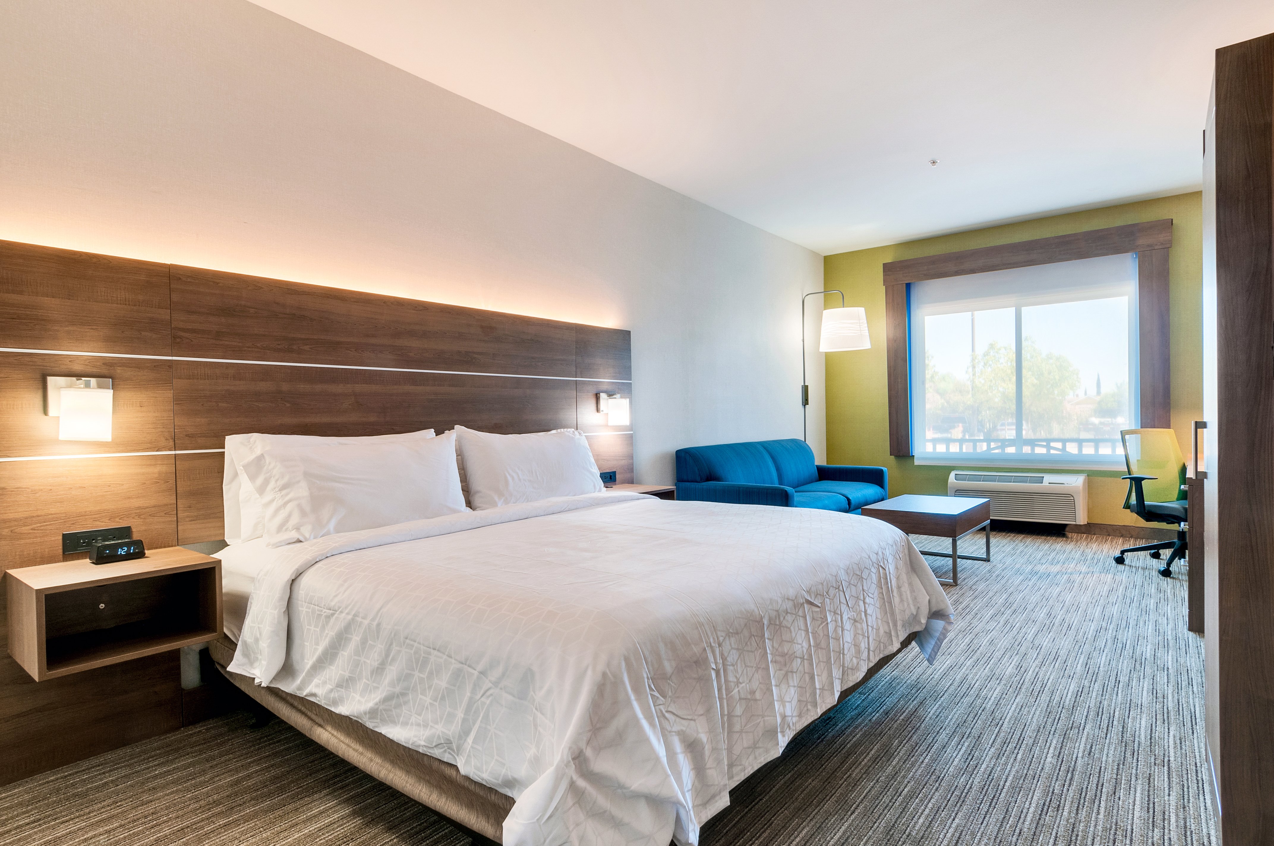 holiday inn express hotel and suites banning by ihg