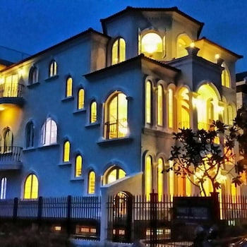 funny house