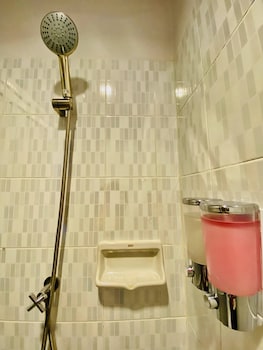 fruitopia hostel adults only