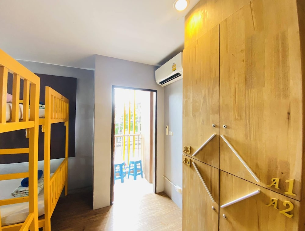 fruitopia hostel adults only