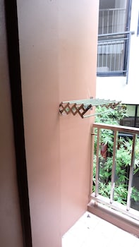 fruitopia hostel adults only