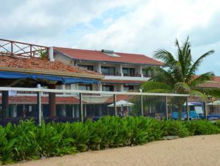 coral sands hotel