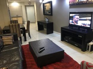 first divine suites hydro park