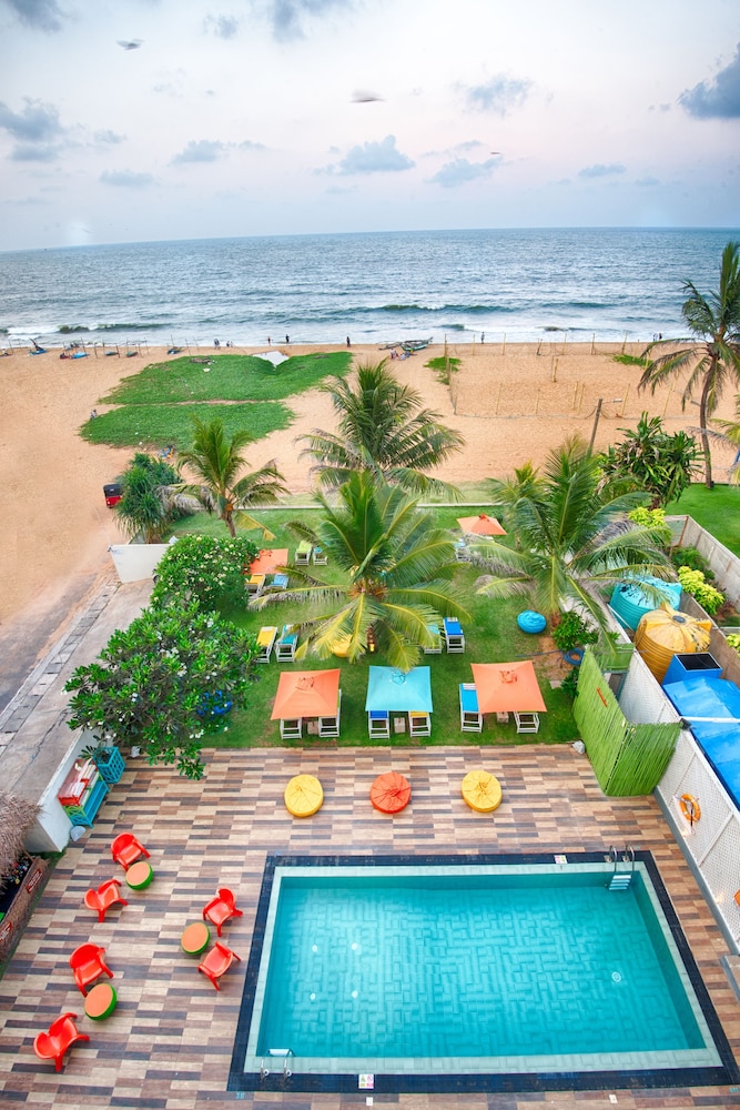 hotel j negombo