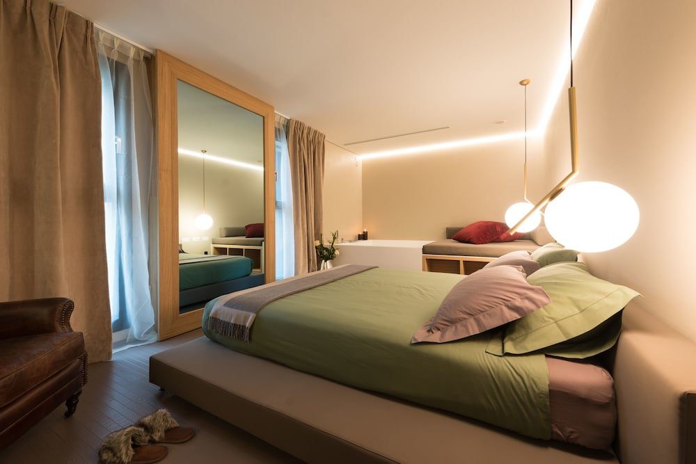 locanda black and white