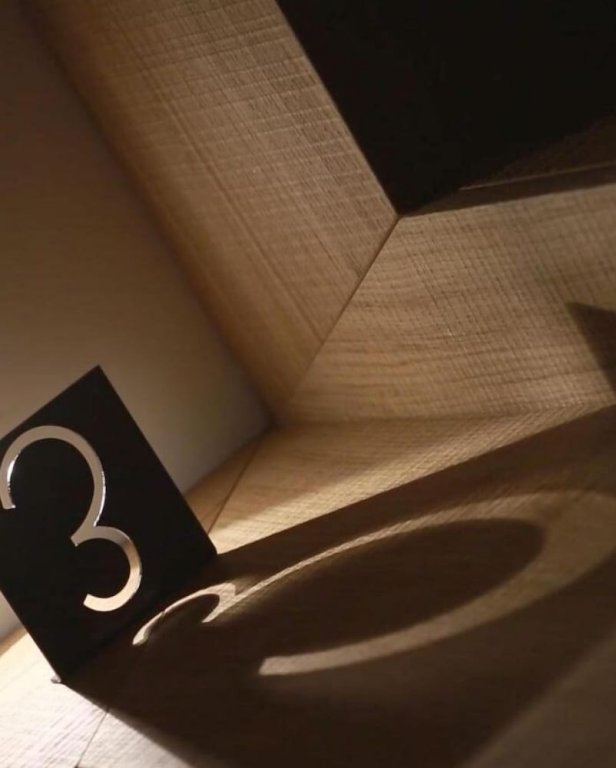 locanda black and white