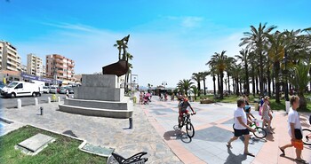 zenbeach 2a playa carihuela