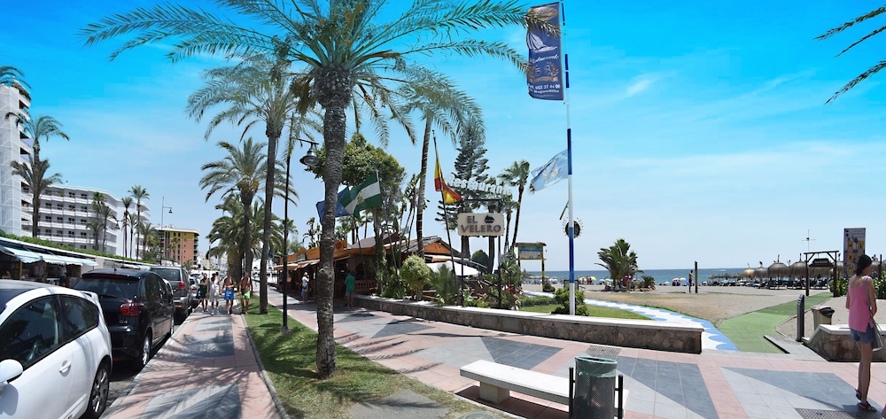 zenbeach 2a playa carihuela