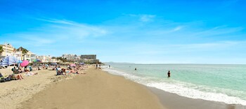 zenbeach 2a playa carihuela