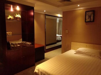 shanghai qidian apartment the bund