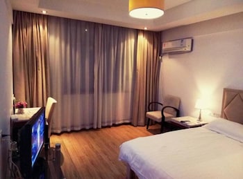 shanghai qidian apartment the bund