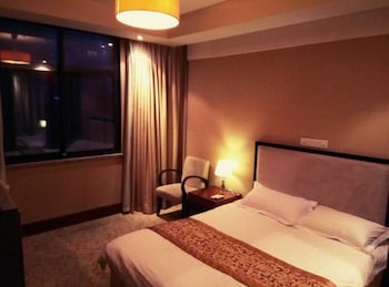 shanghai qidian apartment the bund