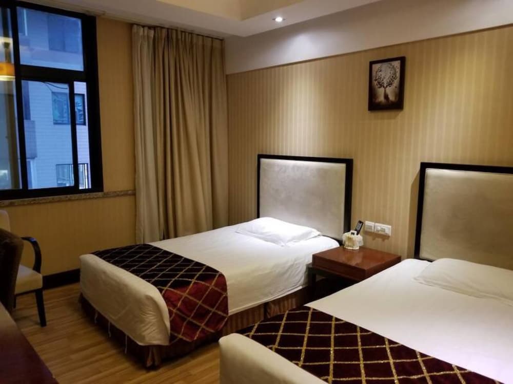 shanghai qidian apartment the bund