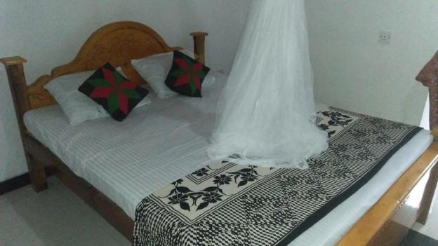 ella water fall resort