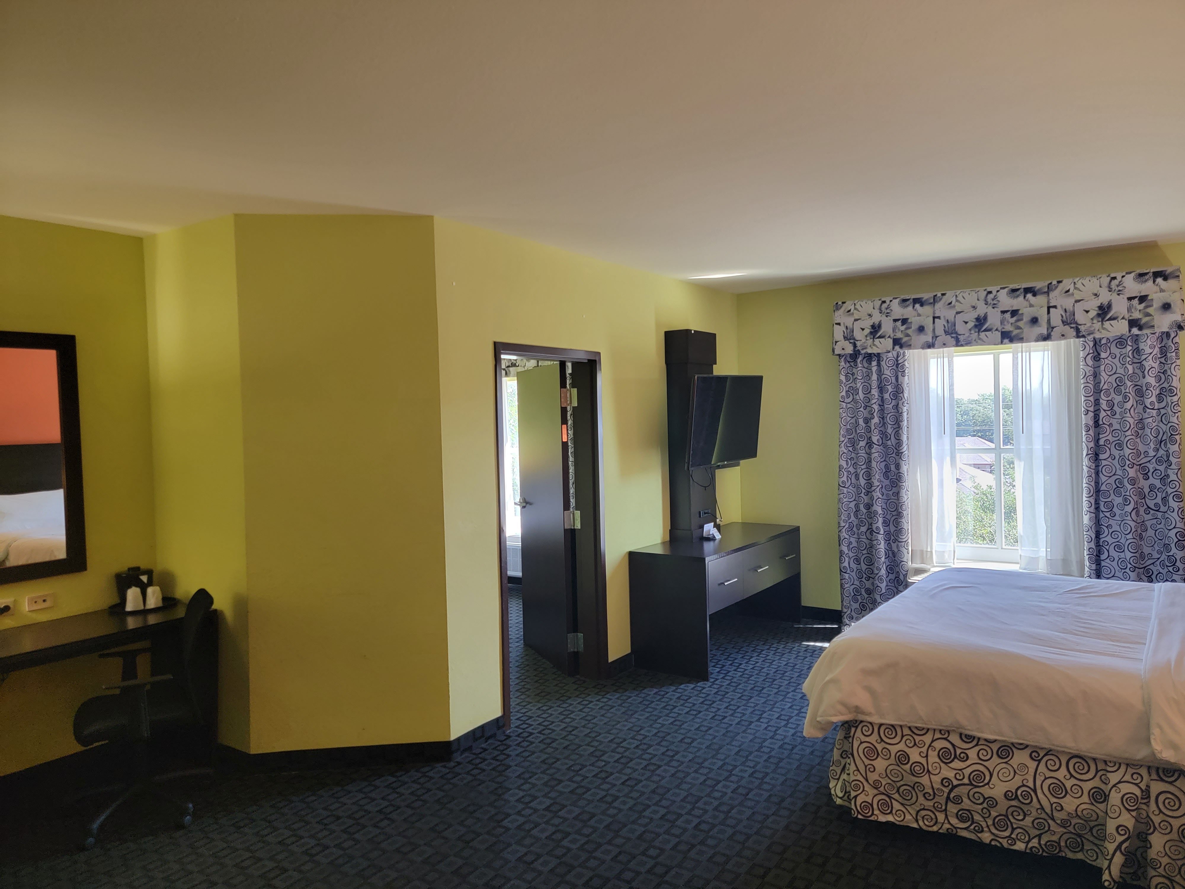 holiday inn garland by ihg