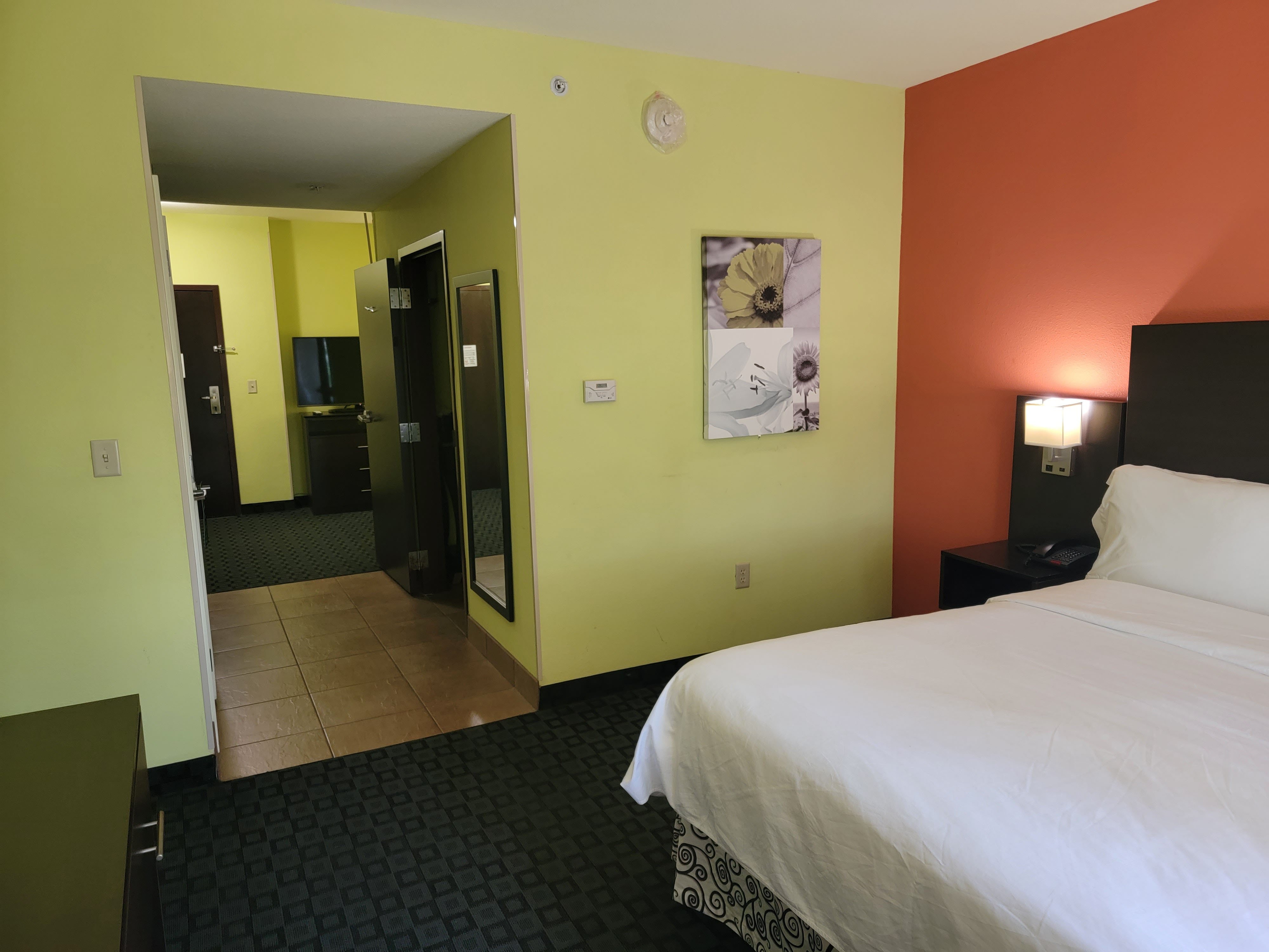 holiday inn garland by ihg