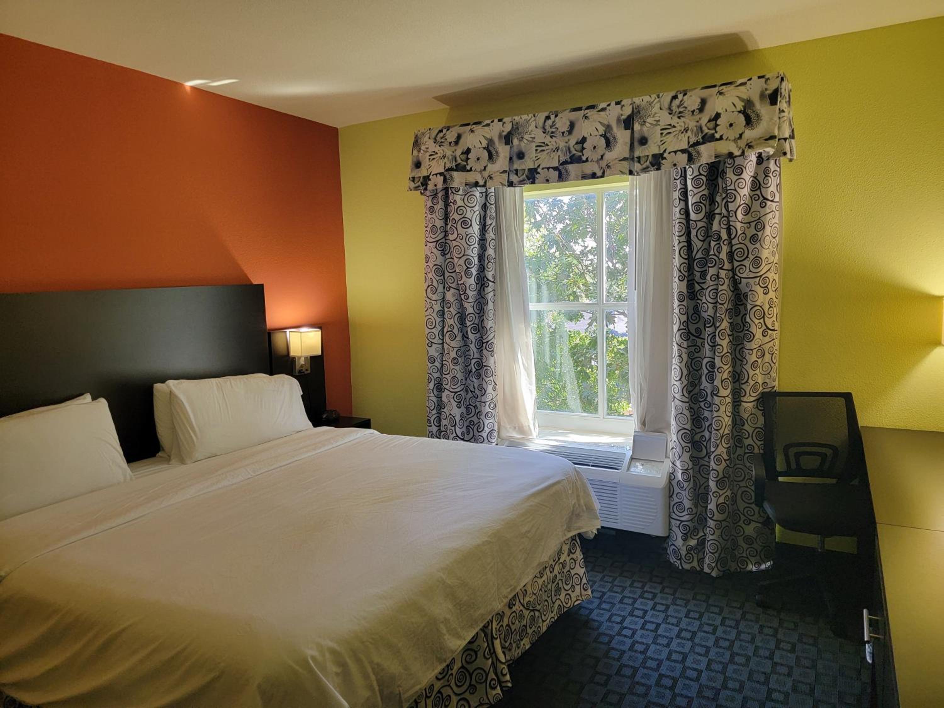 holiday inn garland by ihg