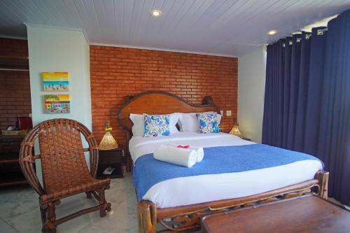 cliffside luxury inn