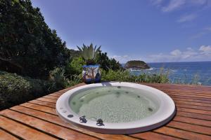 cliffside luxury inn