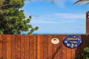 cliffside luxury inn