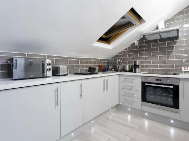 live in leeds grange apartments