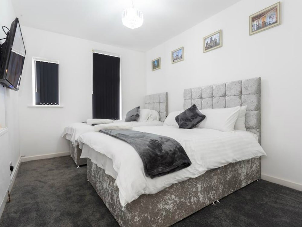 live in leeds grange apartments
