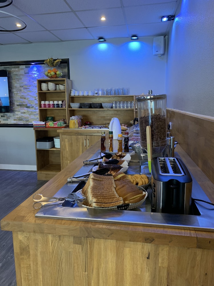 fasthotel orleans zenith