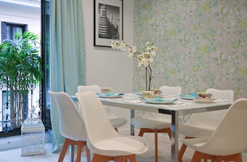 feelathome madrid suites apartments
